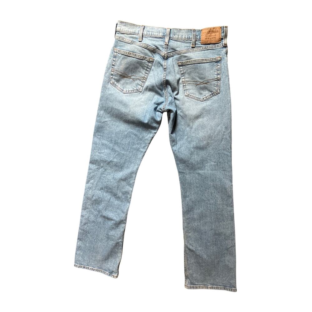 Levi’s Signature Boot Cut Light Wash Jeans 32/30
